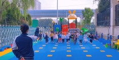 中班益智类游戏《红灯与绿灯》(中班益智类游戏红灯与绿灯教案)