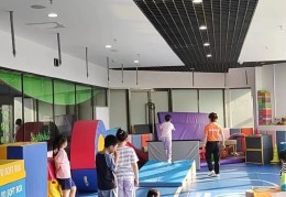 优秀室内体育课(室内体育课教学视频)