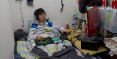 大学生玩手机游戏现状描述(关于大学生玩手机游戏的实践报告)