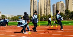 适合小学生玩的体育项目(小学生适合玩什么体育游戏呢)