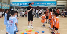 初中体育篮球优质课视频(初中体育篮球优质课视频教学)