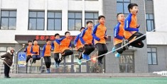 适合小学生单人玩的游戏(适合小学生单人玩的游戏有哪些)