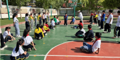 关于小学体育课游戏大全视频播放的信息